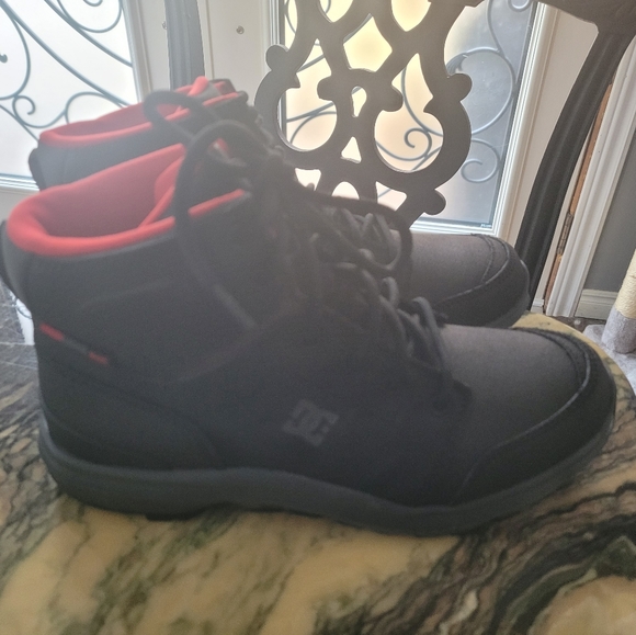Bnib Mens size 7 DC Torstein Winter Boots - Picture 2 of 9